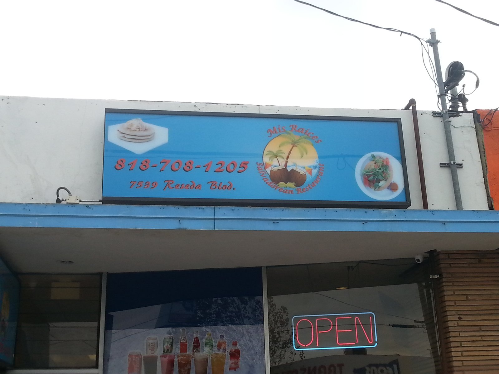 Mis Raices Restuarant